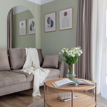 Dream Garden Apartment With Free Parking Sinaia Luaran gambar
