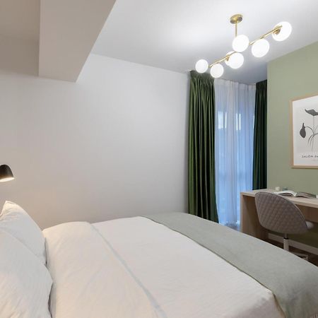 Dream Garden Apartment With Free Parking Sinaia Luaran gambar